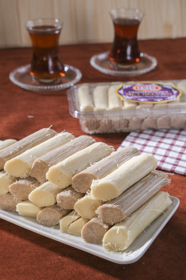 350 g Karışık Met Helvası